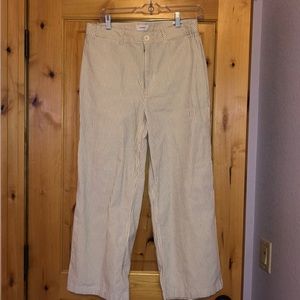 Wide leg jeans
